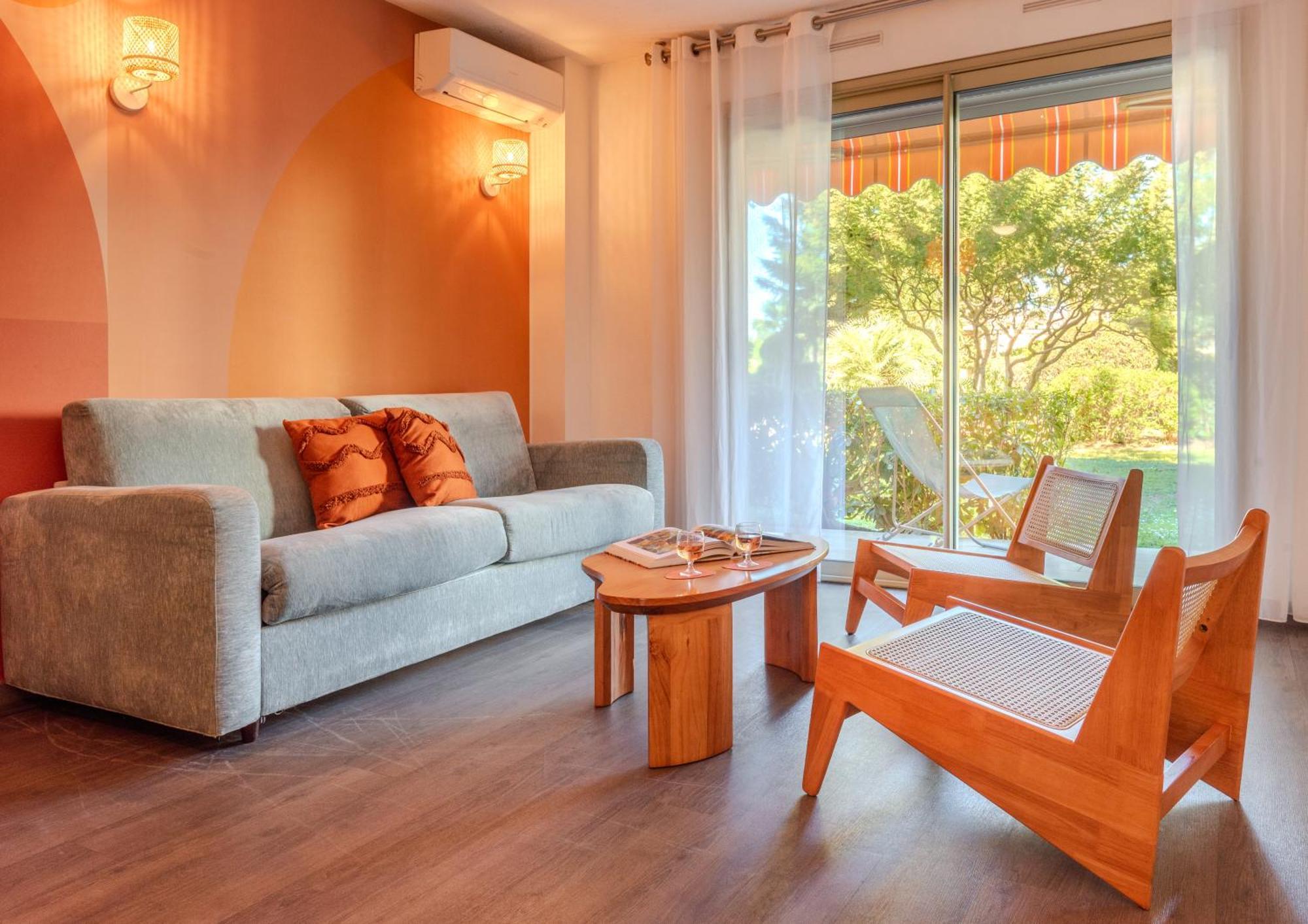 Les 15 Pins & La Mer -Your Green Getaway Near Sea & Beach Антіб Екстер'єр фото