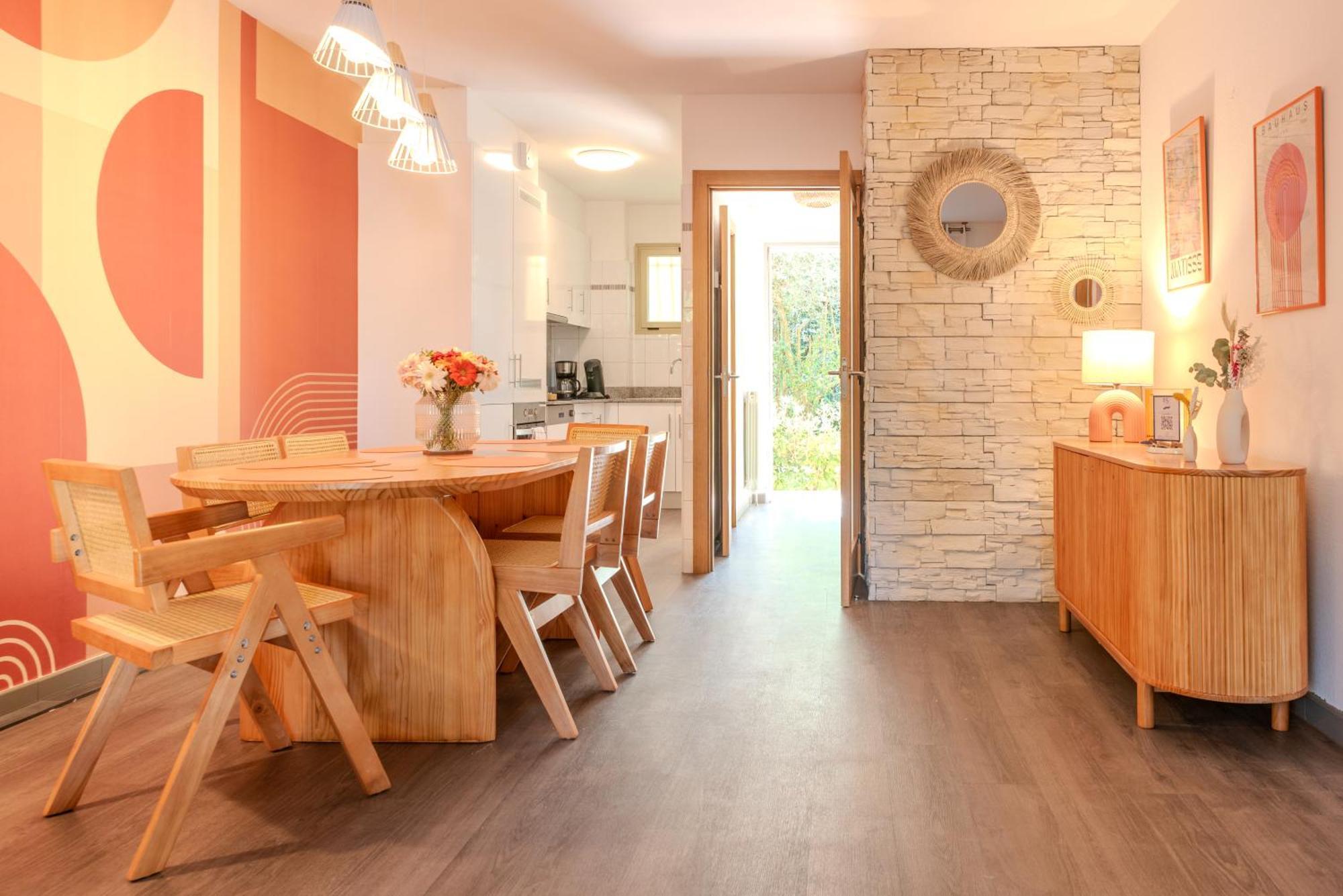 Les 15 Pins & La Mer -Your Green Getaway Near Sea & Beach Антіб Екстер'єр фото